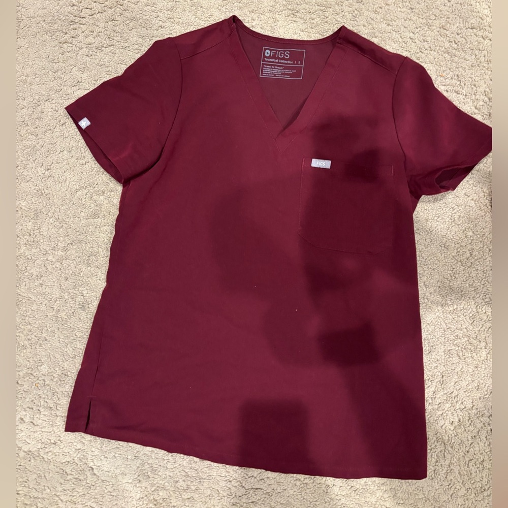 Figs Caterina Scrub Top- Burgundy